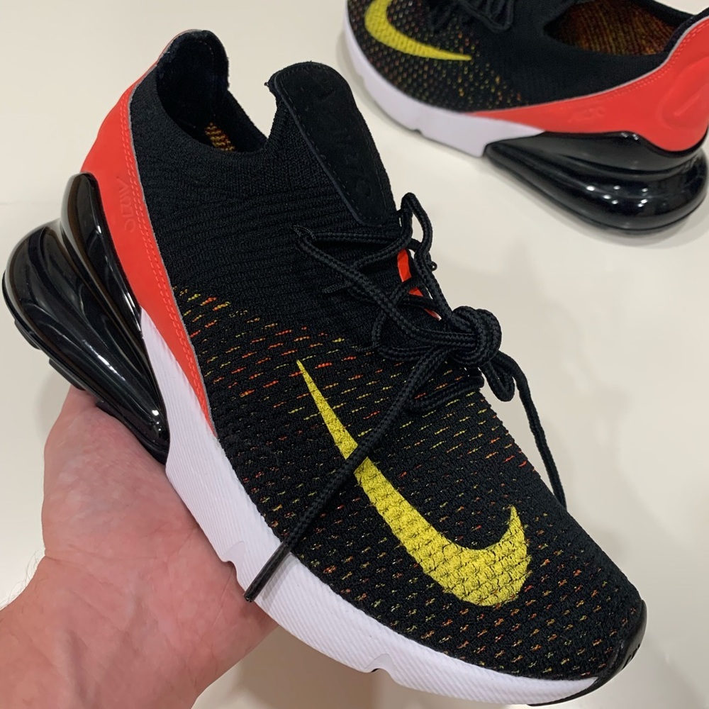 NIKE AIR MAX 270 FLYKNIT YELLOW STRIKE NEW WOMENS